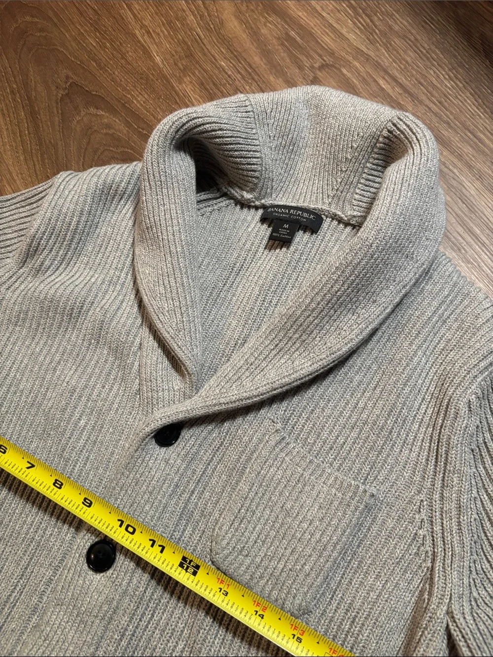 NWOT Banana Republic Mens Organic Supima Cotton Cardigan Sweater Collar Medium